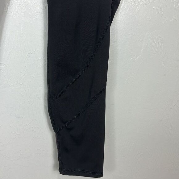 Fit2Run Black Mesh Panels Mid Rise 7/8 Leggings Size S - Picture 2 of 9